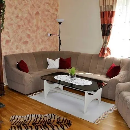 Gemuetliches In Trautmannsdorf In Oststeiermark Mit Garten, Terrasse Und Grill Holiday home *